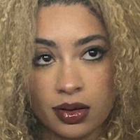 ariannasboringlife Nude