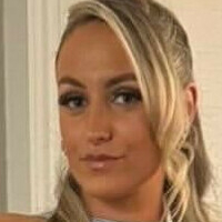 Caleyhutchisonx Nude