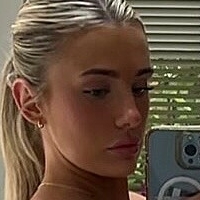 Holly Humphreyss Nude