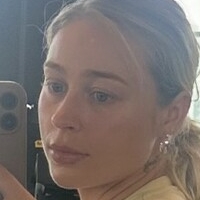 Leslie Golden Nude