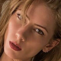 Luci De Argento Nude